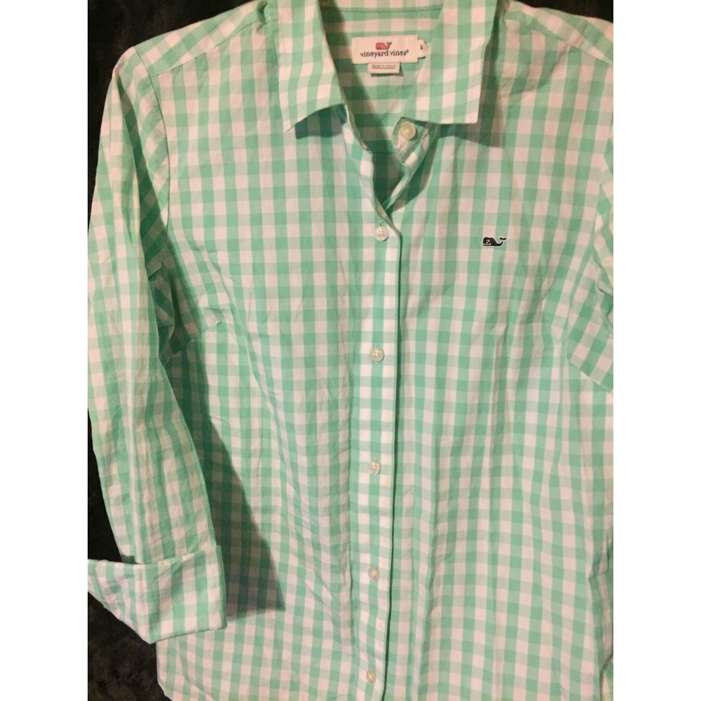 SOLD Vineyard Vines flannel - Picture 4 of 7
